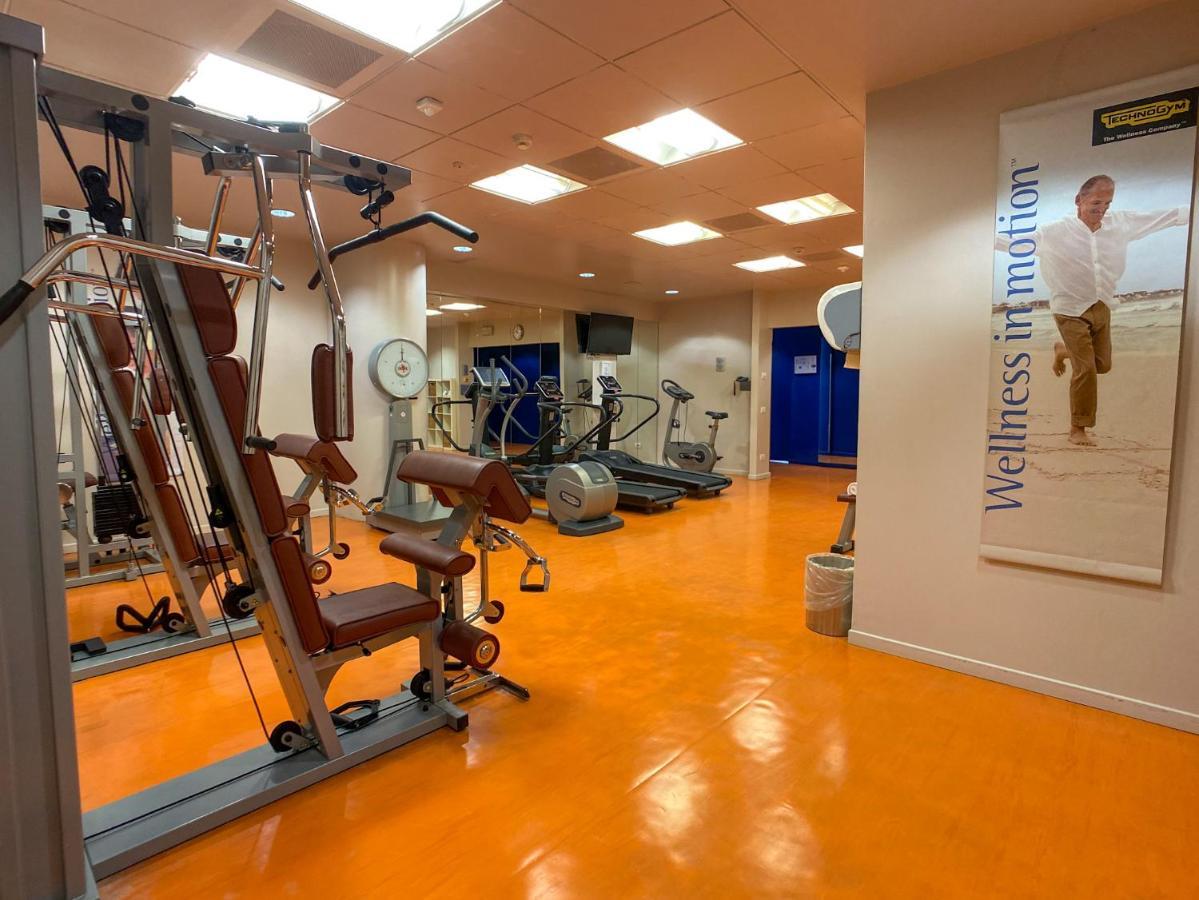 Best Western Plus Hotel Le Favaglie Cornaredo Bagian luar foto
