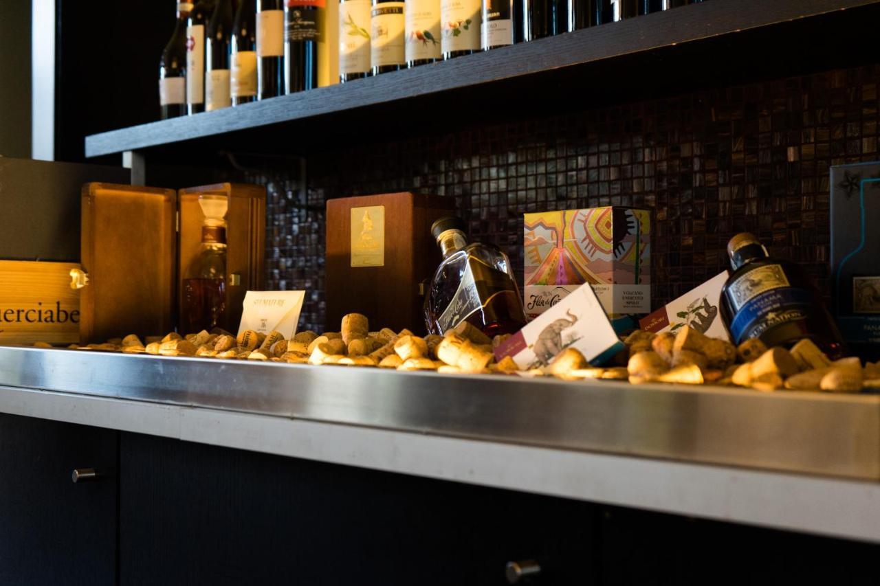 Best Western Plus Hotel Le Favaglie Cornaredo Bagian luar foto