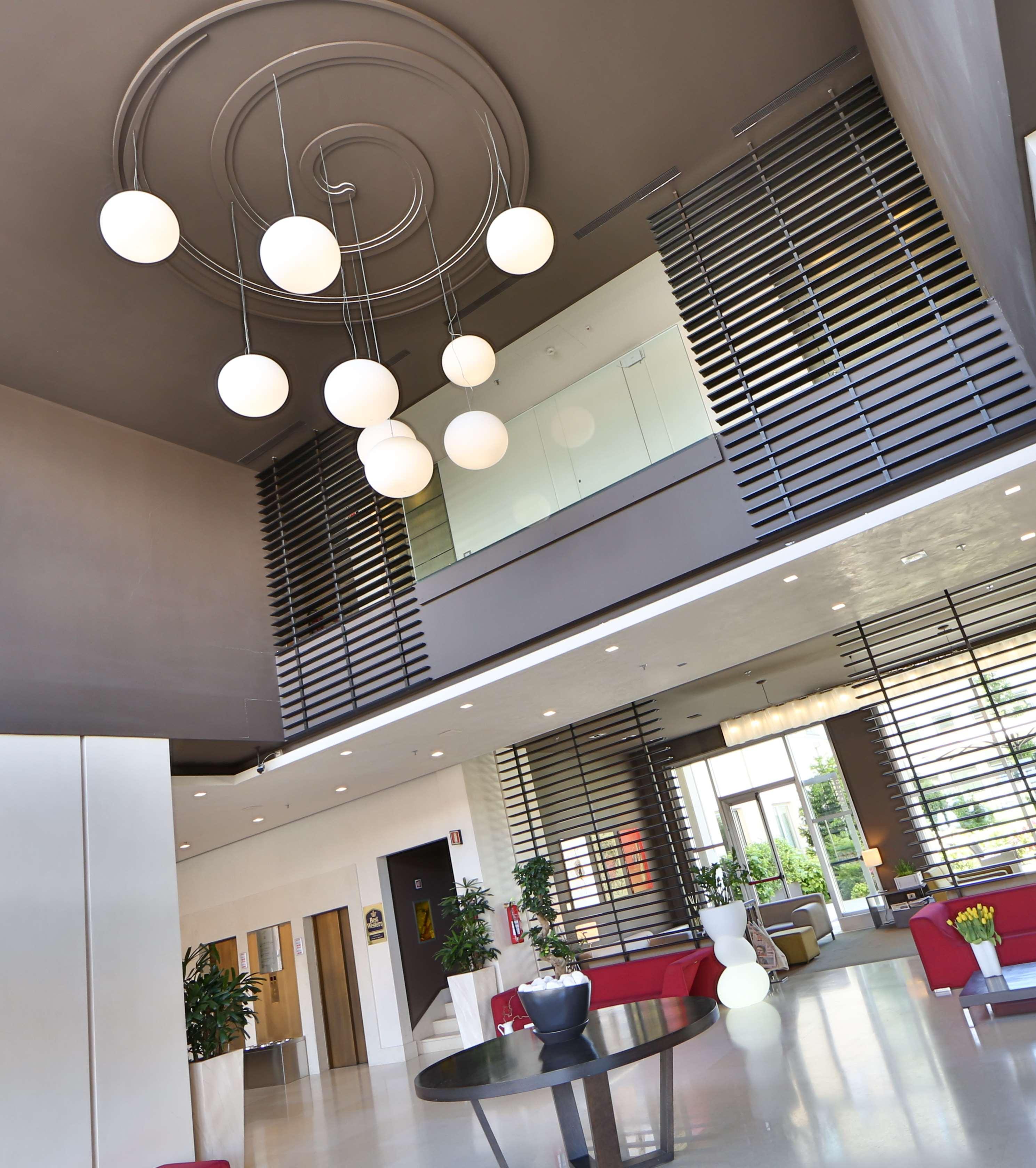 Best Western Plus Hotel Le Favaglie Cornaredo Bagian luar foto
