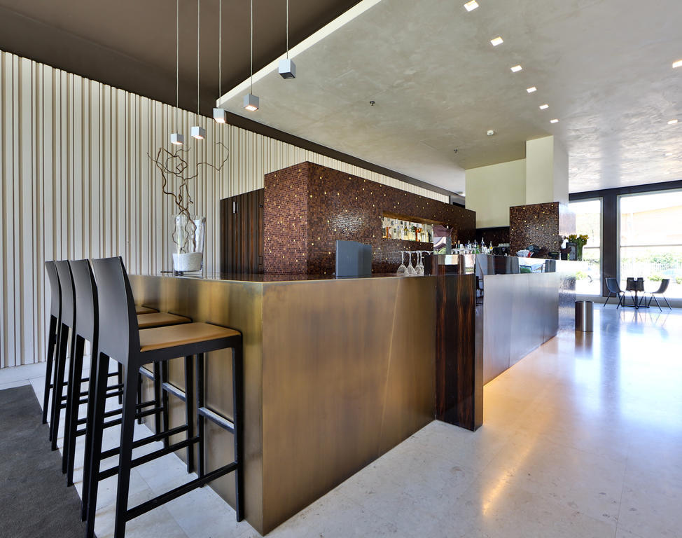 Best Western Plus Hotel Le Favaglie Cornaredo Bagian luar foto